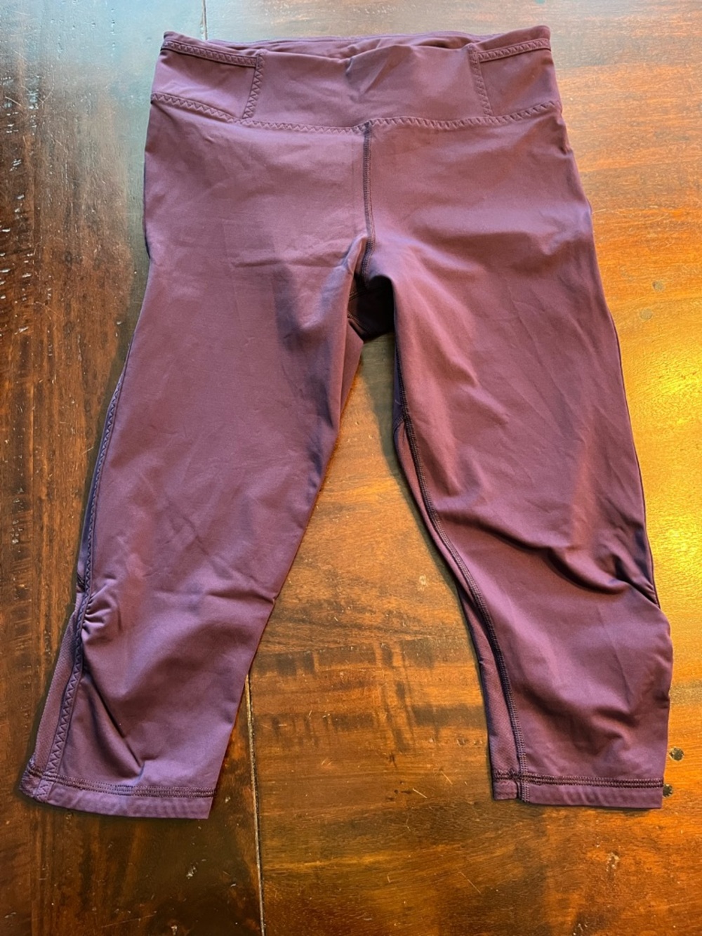 lululemon athletica Plum Capri Leggings